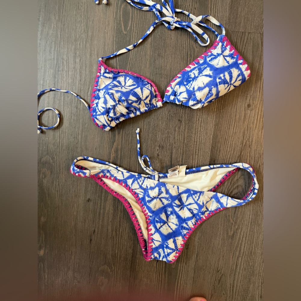 Scrunched bottom bikini